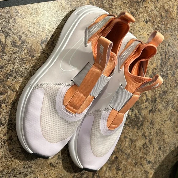 Nike slip on - Picture 4 of 5